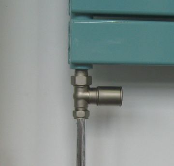 Straight satin manual radiator valves - SALE
